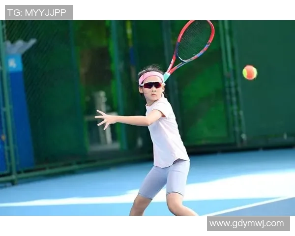 网球纪实：记录成都网球队的奋斗经历